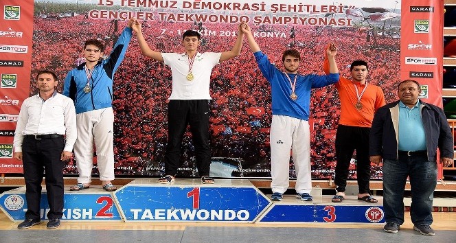 Sorgunlu Tekvandocu Konya’dan gümüş madalya ile döndü