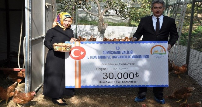 ‘Genç Çiftçi’ projesi Gümüşhane’de meyvelerini vermeye başladı