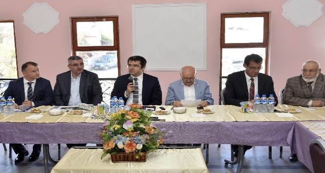 Şiran’da muhtarlar toplantısı