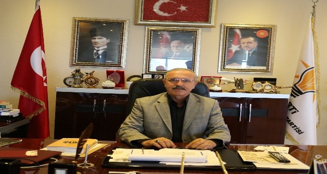 AK Parti Mersin İl Başkan Yardımcısı Peker, Muhtarlar Günü’nü kutladı