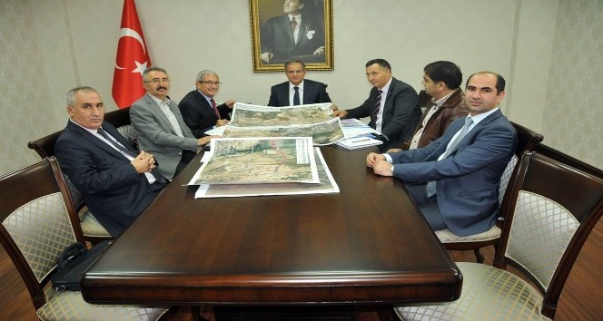 TCDD Adana 6. Bölge Müdürü Çopur’dan Vali Tapsız’a ziyaret