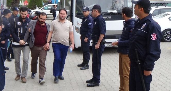 FETÖ’nün yemek şirketlerinde çalışan 8 kişi tutuklandı