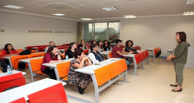 Akdeniz Üniversitesi’nde İşaret Dili Kursu başladı