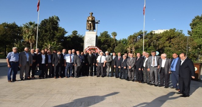 “19 Ekim Muhtarlar Günü” Adana’da törenle kutlandı