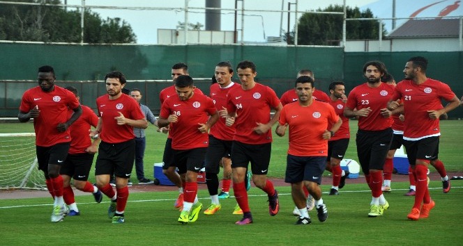 Antalyaspor, Beşiktaş maçının hazırlıklarına devam ediyor