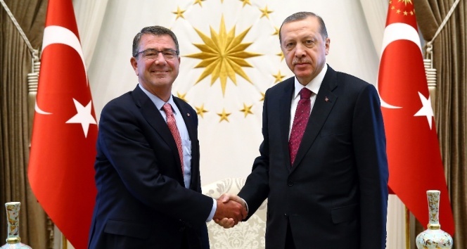 Erdoğan, ABD Savunma Bakanı Carter ile bir araya geldi