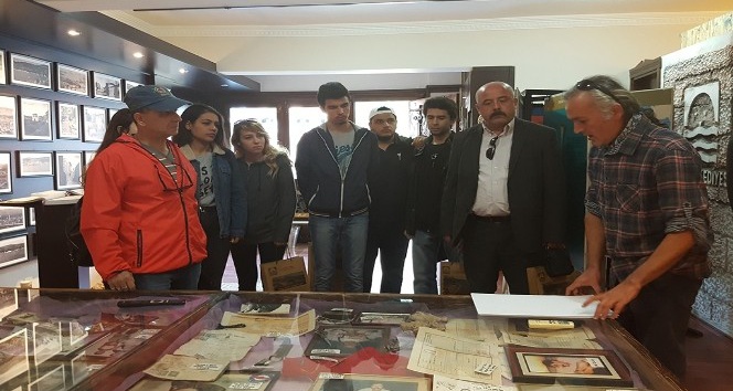 Foça Belediyesi, İKÇÜ öğrencilerini konuk etti