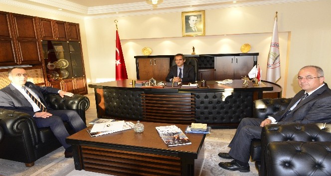 ZTSO Başkanı Demir, BEÜ Rektörü Özer’i ziyaret etti