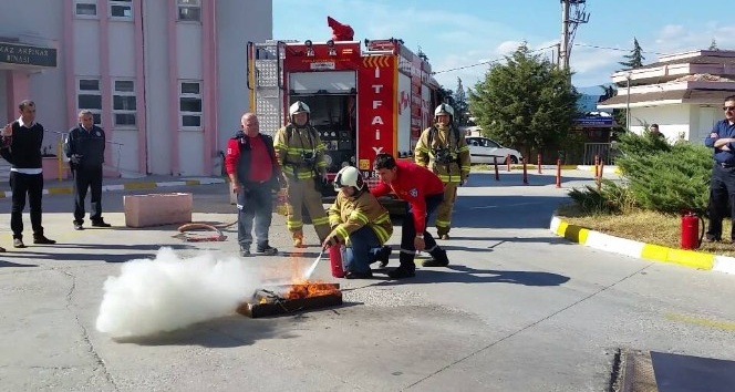 Kazdağı Devlet Hastanesi Personeline yangın eğitimi