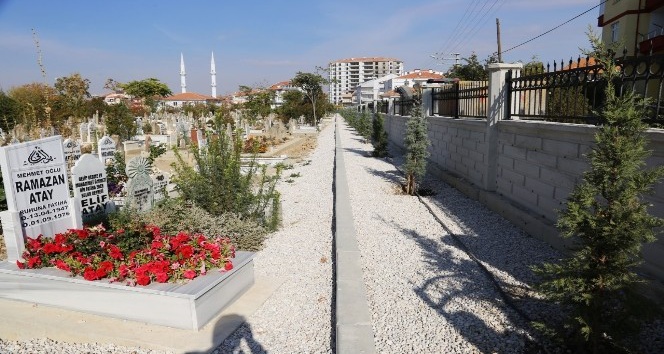 Kazalpa Mezarlığında çevre düzenleme çalışmaları tamamlandı