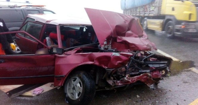 Gümüşhane’de trafik kazası: 2 ölü, 1 yaralı