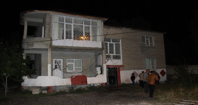 AK Parti Muradiye İlçe Gençlik Kolları Başkanının evine saldırı
