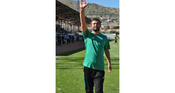 Kırşehirspor’un teknik patronu görevini bıraktı