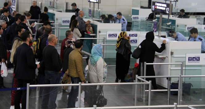 Atatürk Havalimanı’nda pasaport sistemi arızası