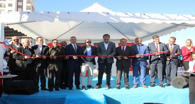 Karaman’da 1. Tarım Hayvancılık ve Gıda Fuarı törenle açıldı