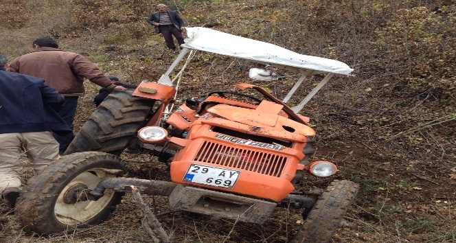 Kelkit’te traktör kazası: 3 yaralı