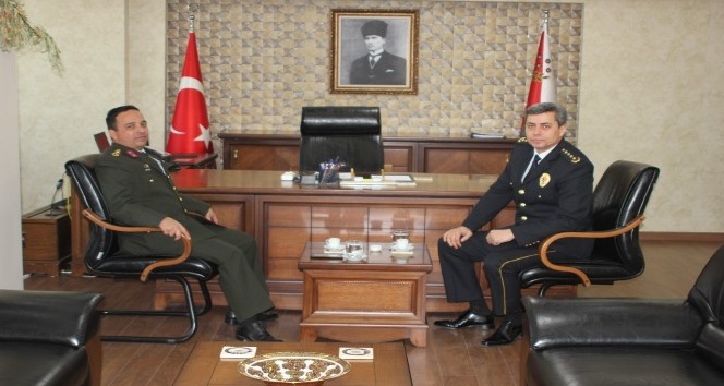 Garnizon Komutanı Şen’den Emniyet Müdürü Tutuk’a hayırlı olsun ziyareti