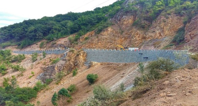 Mesudiye’de yol atağı