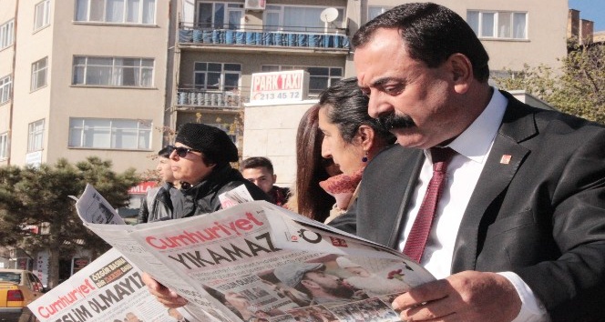 CHP İl Başkanı Yılmaz Zengin: &quot;Basına baskı uygulanamaz&quot;