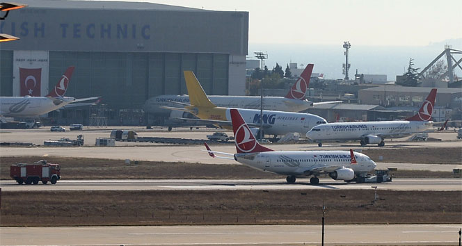 İstanbul-Diyarbakır seferini yapan uçakta bomba ihbarı