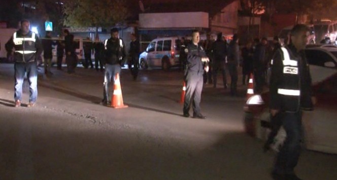 Başkent’te emniyet mensuplarına ses bombalı saldırı