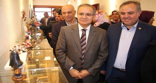 Karaman’da Geleneksel Taş Bebek ve Folklorik Kitre Bebek sergisi açıldı