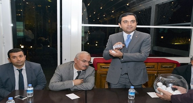 Kırşehir Belediyesi 1. Geleneksel Birimlerarası Futbol Turnuvası kura çekimi yapıldı