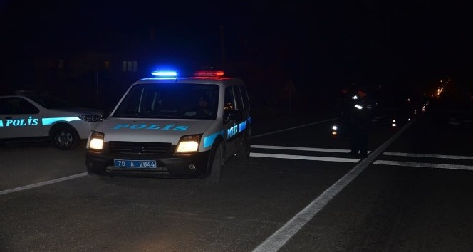 Şüpheli olarak aranan otomobilde ruhsatsız tabanca ele geçirildi