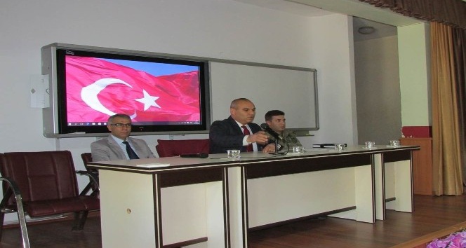 Kaymakam Koç, muhtarlarla buluştu