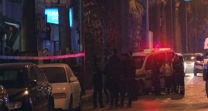 İzmir’de silahlı kavga: 2 ölü, 1’i polis 2 yaralı