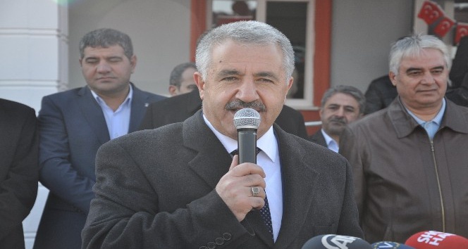 Bakan Arslan, Digor’da okul açılışı yaptı