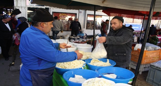 Yozgat’ta köylü pazarı esnafı ‘Kapalı Pazar’ heyecanı yaşıyor