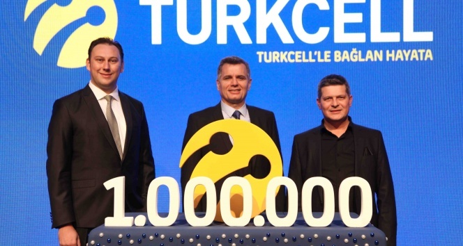 Turkcell hem fiber müşteri sayısında hem de Turkcel TV+'da 1 milyon müşteriyi geçti