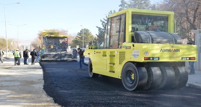 Altyapısı biten bölgelerde belediye asfaltlama çalışmasına başladı