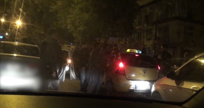 Müşterilere kokain servisi yapan taksici tutuklandı