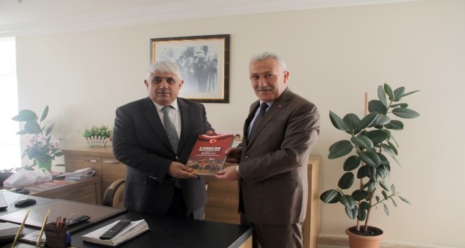 ‘Demokrasi Zaferi Anı Defteri’ kitap haline getirildi