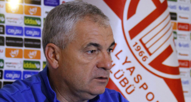 Antalyaspor Teknik Direktörü Rıza Çalımbay: &#039;Eto’o benim iyi bir yardımcım&#039;