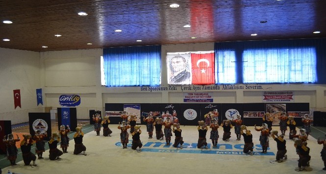 Adıyaman Halk Oyunları ekibi Türkiye Şampiyonasına katılıyor