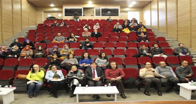 Erciyes Teknopark, tecrübe paylaşimi seminerlerine devam ediyor