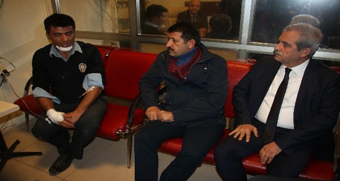 Belediye Başkanı Demirkol yaralı polisleri ziyaret etti