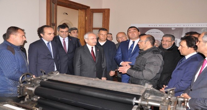 CHP Genel Başkanı Kılıçdaroğlu, Kongre Müzesi’ni gezdi
