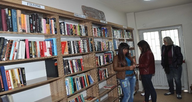 Manavgat’ta Dünya Dilleri Kütüphanesi açıldı