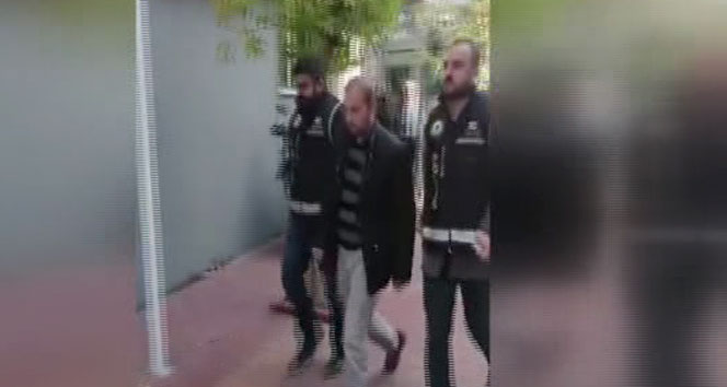 Adil Öksüz&#039;ün yeğeni yurt dışına kaçarken İzmir&#039;de yakalandı
