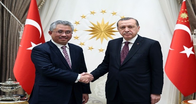 Cumhurbaşkanı Erdoğan, Khazanah Direktörünü kabul etti