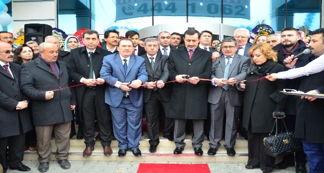 Başkan Çetin, Bayram Öztürk Hastanesinin açılışını yaptı