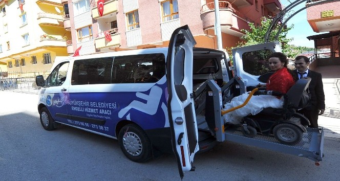 Ankara Büyükşehir engellilere hizmet ve projeleri ile örnek oluyor