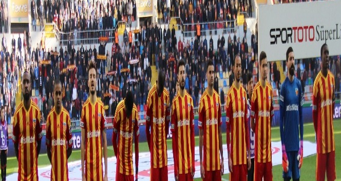 Kayserispor’da 12 haftada 20 oyuncu forma giydi