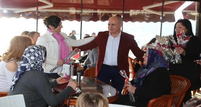 Başkan Hasan Akgün: “Türk kadını, toplumumuzdaki layık olduğu yeri almalıdır”