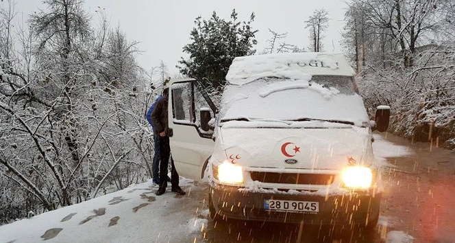 Giresun’da 66 köy yolu kar nedeniyle ulaşıma kapandı
