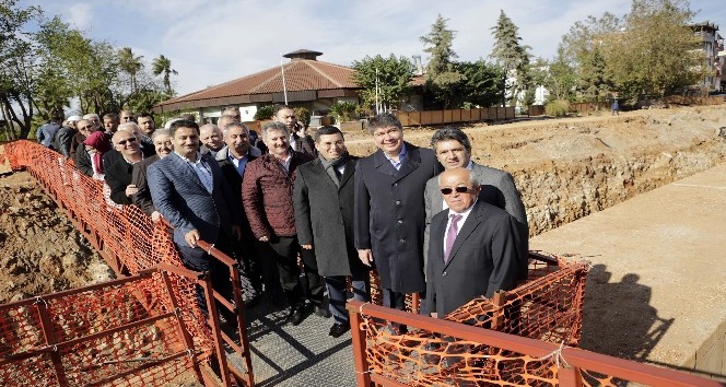 Başkan Türel, Kepez’deki yatırımları inceledi